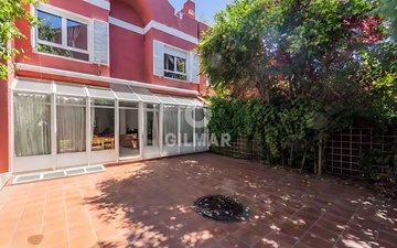 Property slide 22