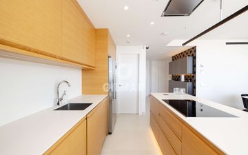 Property slide 31
