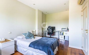 Property slide 27