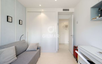 Property slide 48