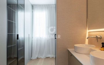 Property slide 17