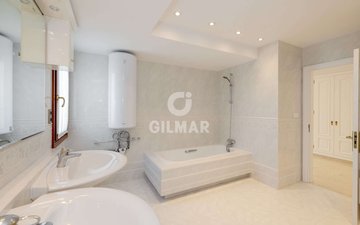 Property slide 25