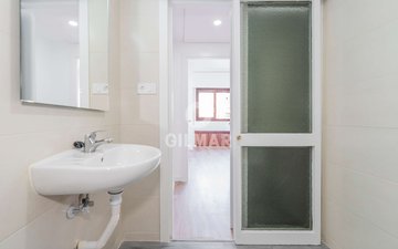 Property slide 22