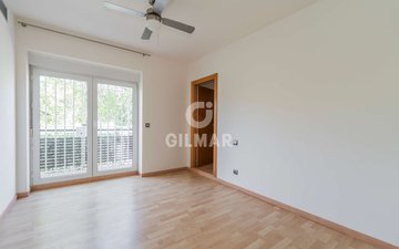 Property slide 26