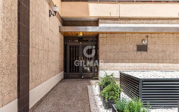 Property slide 42