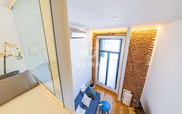Property slide 33