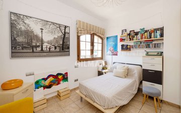 Property slide 42