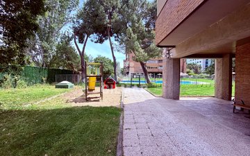 Property slide 10