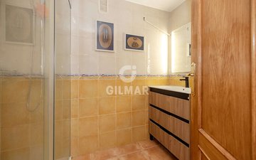 Property slide 15