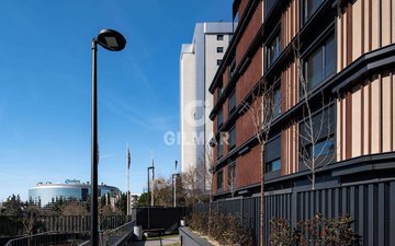 Property slide 43