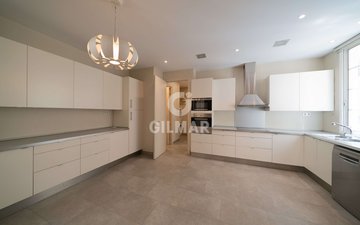 Property slide 36