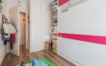 Property slide 14