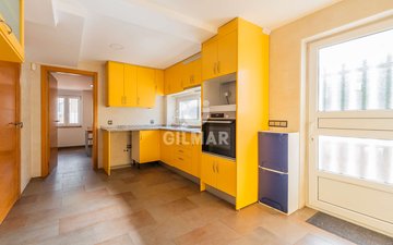 Property slide 8