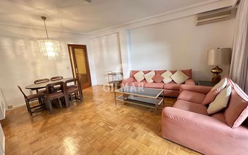 Property slide 32