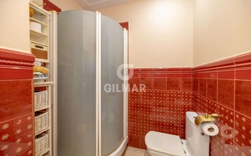 Property slide 40