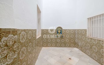Property slide 30