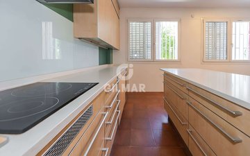 Property slide 17