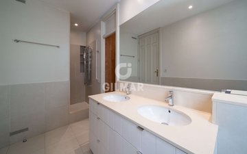 Property slide 20