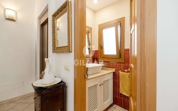 Property slide 41