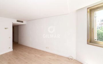 Property slide 21
