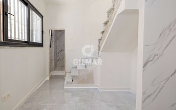 Property slide 22