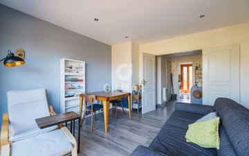 Property slide 4