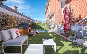 Property slide 24