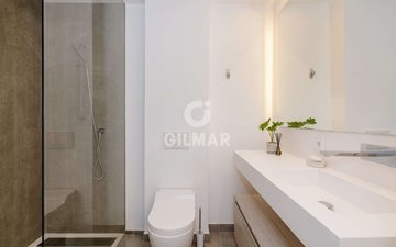 Property slide 35