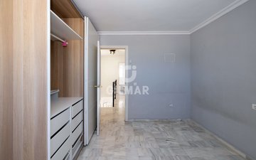 Property slide 35