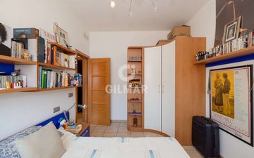 Property slide 50