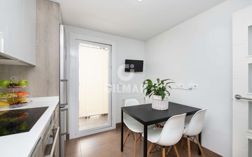 Property slide 16