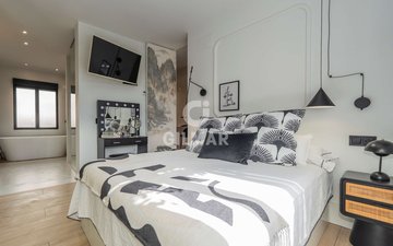 Property slide 17