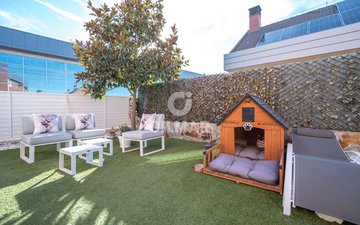Property slide 23