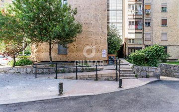 Property slide 33