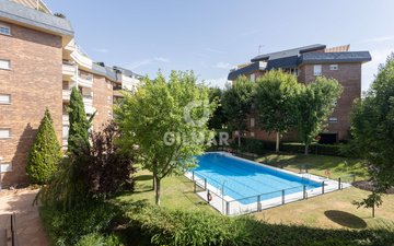 Property slide 35