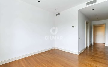 Property slide 22