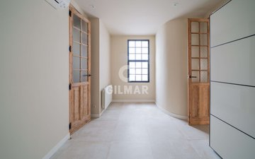 Property slide 20