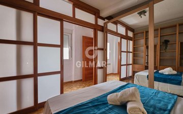 Property slide 17