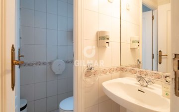 Property slide 40