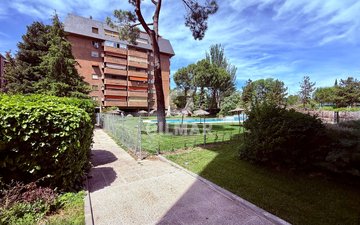 Property slide 16