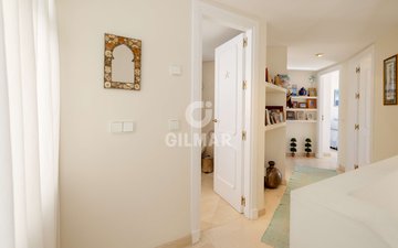 Property slide 18