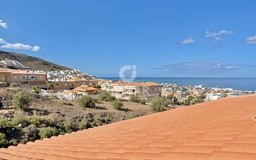 Property slide 16