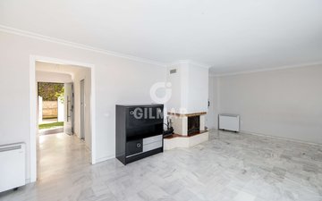 Property slide 21