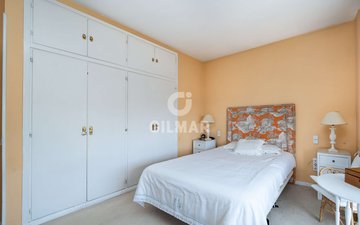 Property slide 16