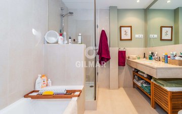 Property slide 23