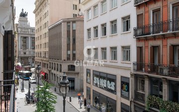 Property slide 17