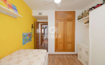 Property slide 32
