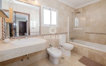 Property slide 22