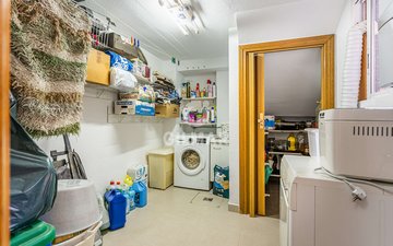 Property slide 33