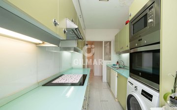 Property slide 21